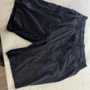 Lululemon men's shorts. Size xl.